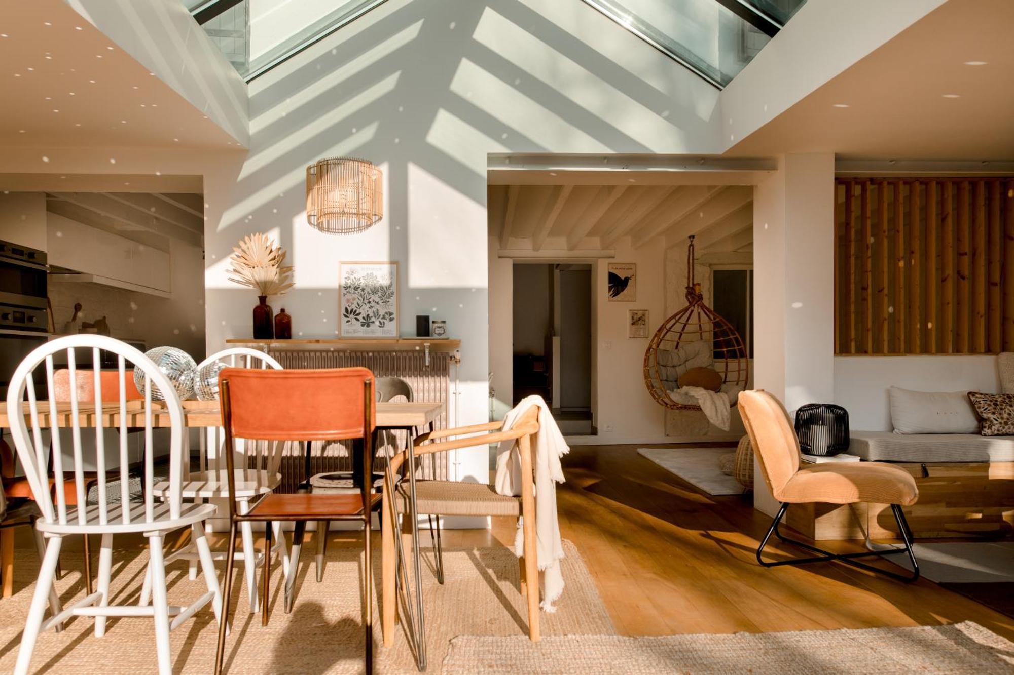 Logement Entier Ou A Partager Dans Maison Familiale A Rueil Malmaison, Proche De Paris La Defense エクステリア 写真