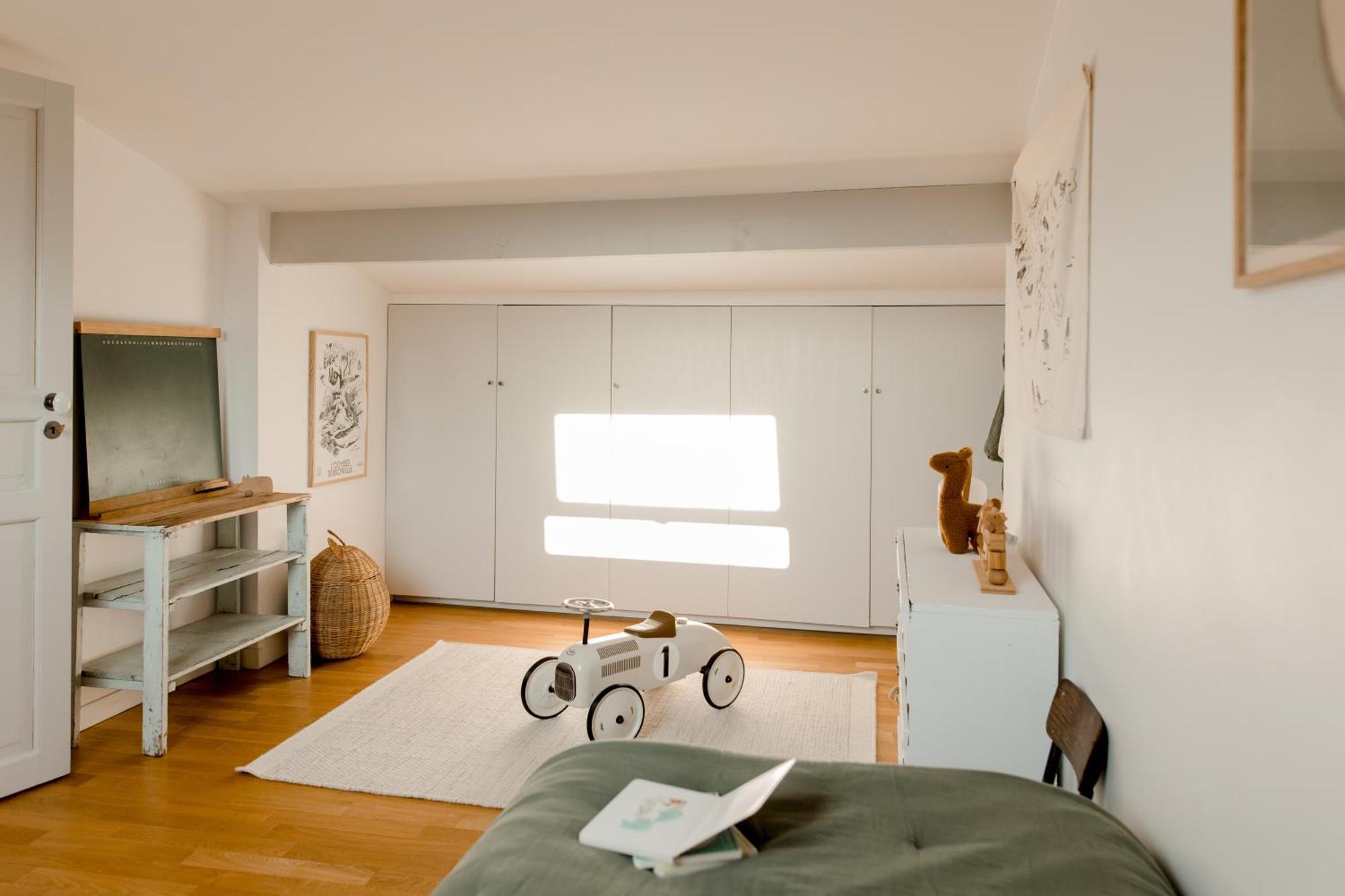 Logement Entier Ou A Partager Dans Maison Familiale A Rueil Malmaison, Proche De Paris La Defense エクステリア 写真