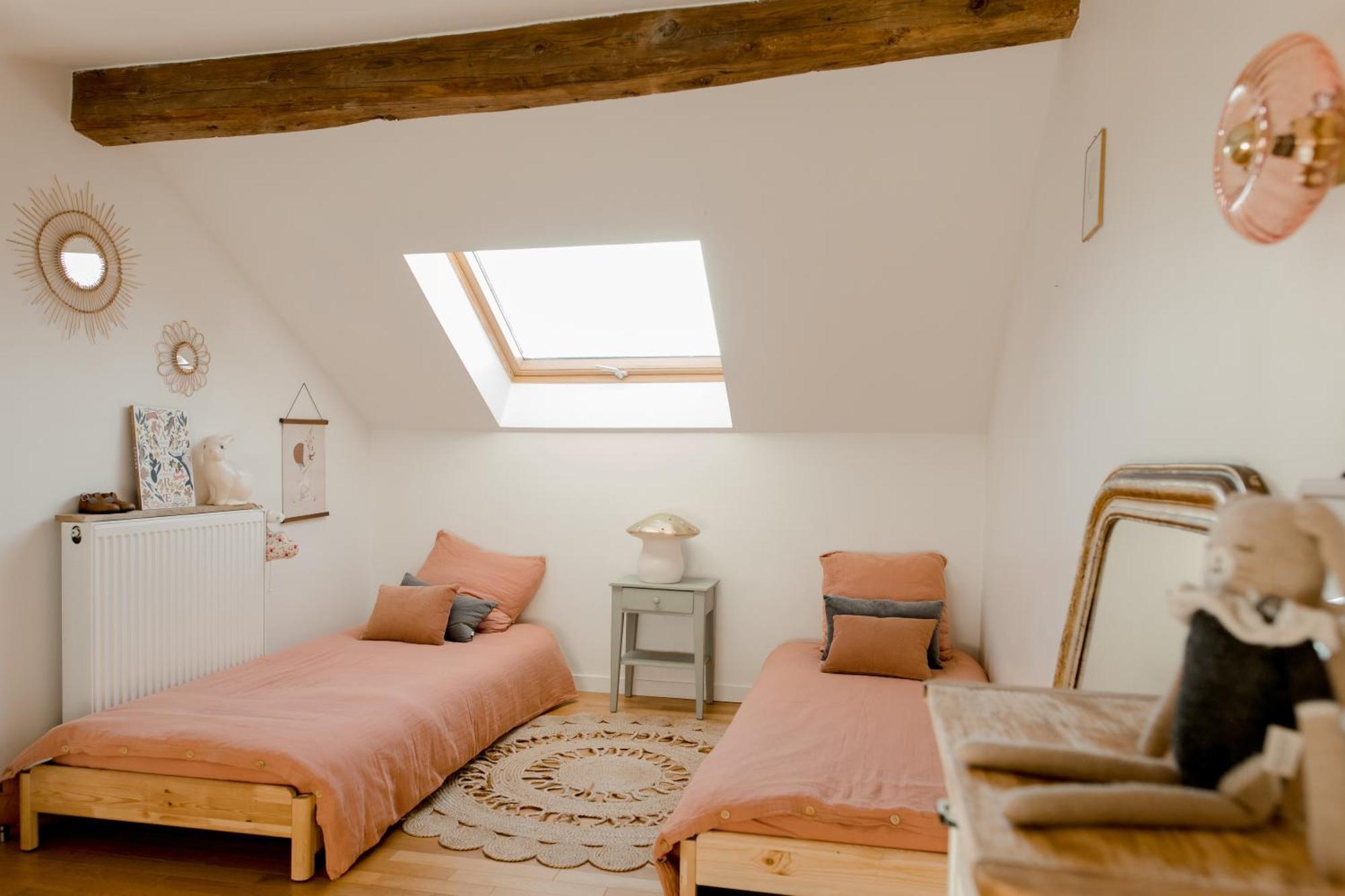 Logement Entier Ou A Partager Dans Maison Familiale A Rueil Malmaison, Proche De Paris La Defense エクステリア 写真